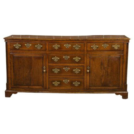 English 1820s Georgian Period Oak Dresser Base with Doric Semi Columns